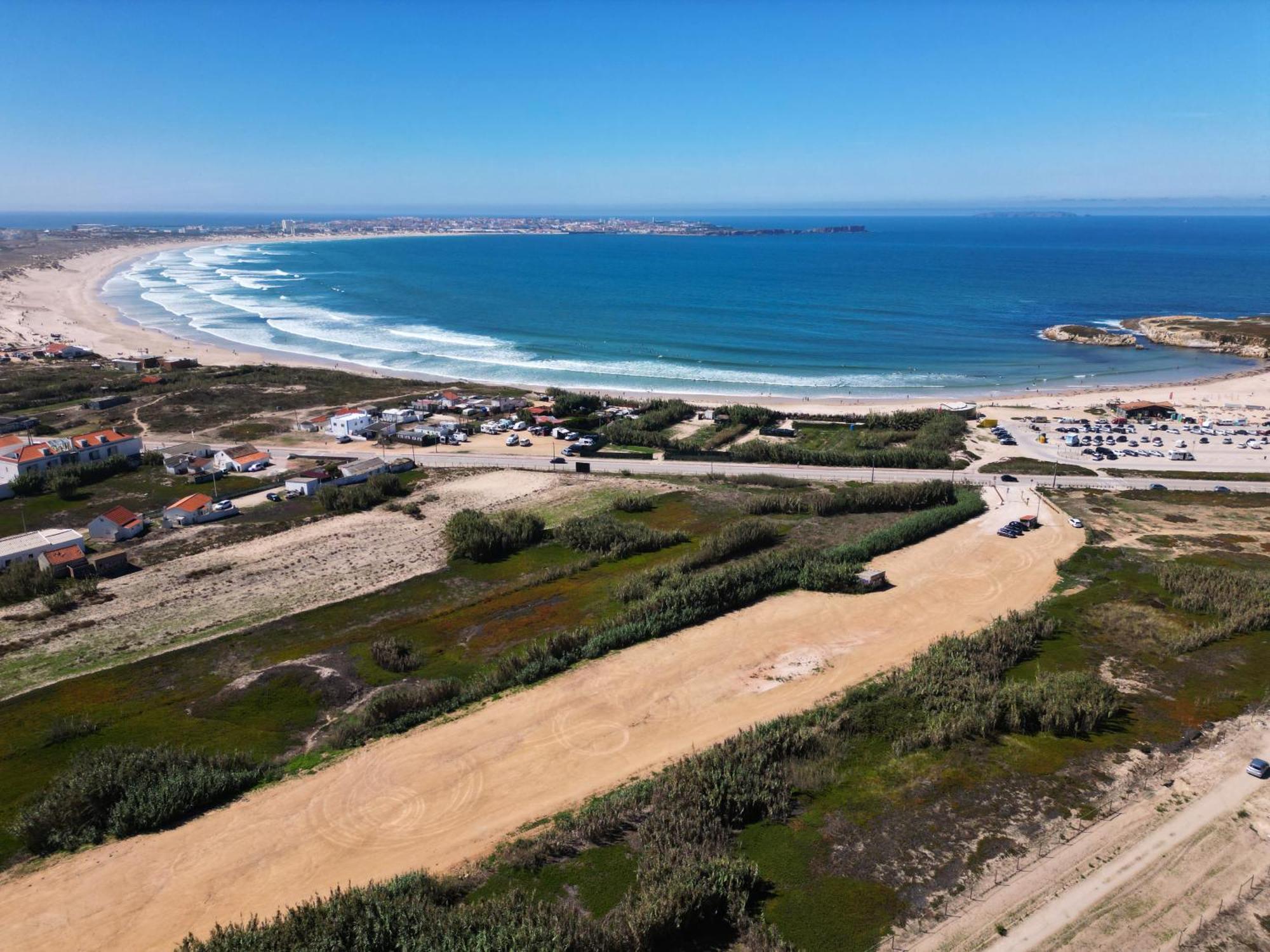 Beach & Surf Lovers Apartment With Ac - Baleal Exterior photo
